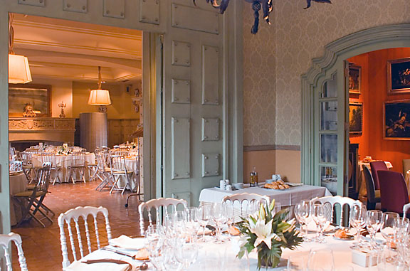 Restaurante LA MASIA DE JOSE LUIS
Avda. Del Angel, s/n - MADRID
...